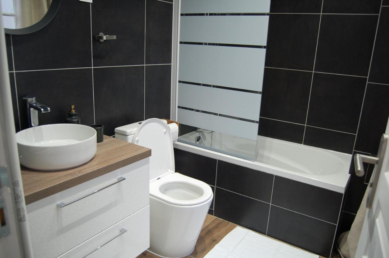 Poissy Appartements Cosy المظهر الخارجي الصورة